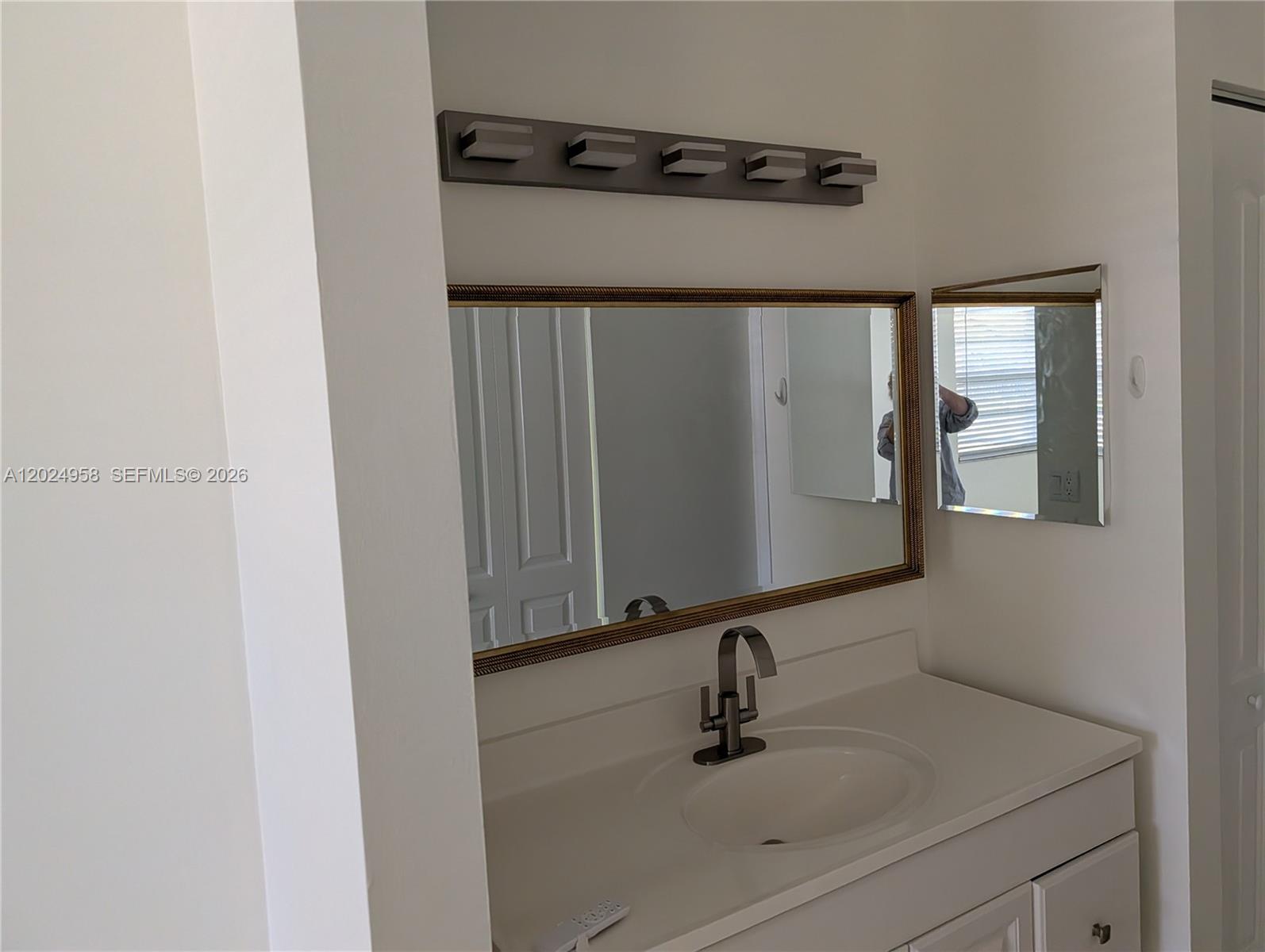 CAMBRIDGE AT CENTURY VILL - Residential