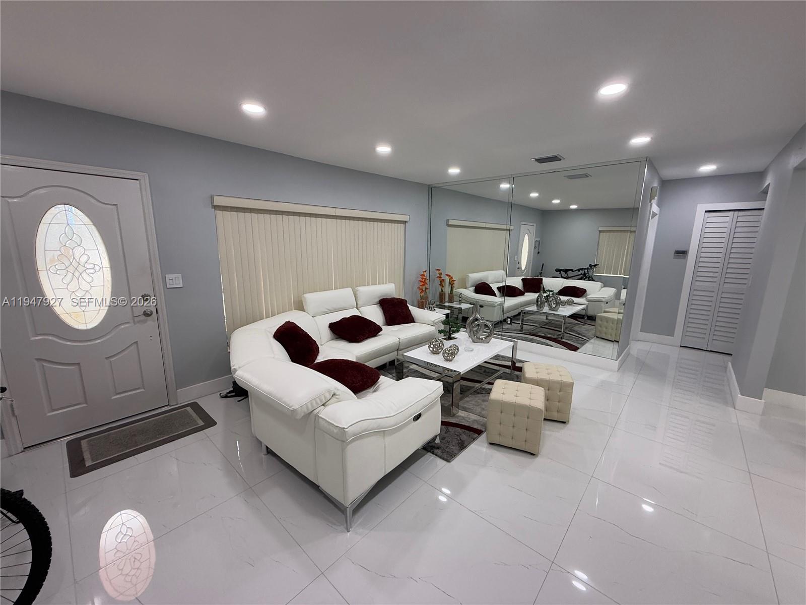 IDEAL HOMES SUB NO 3 - Residential