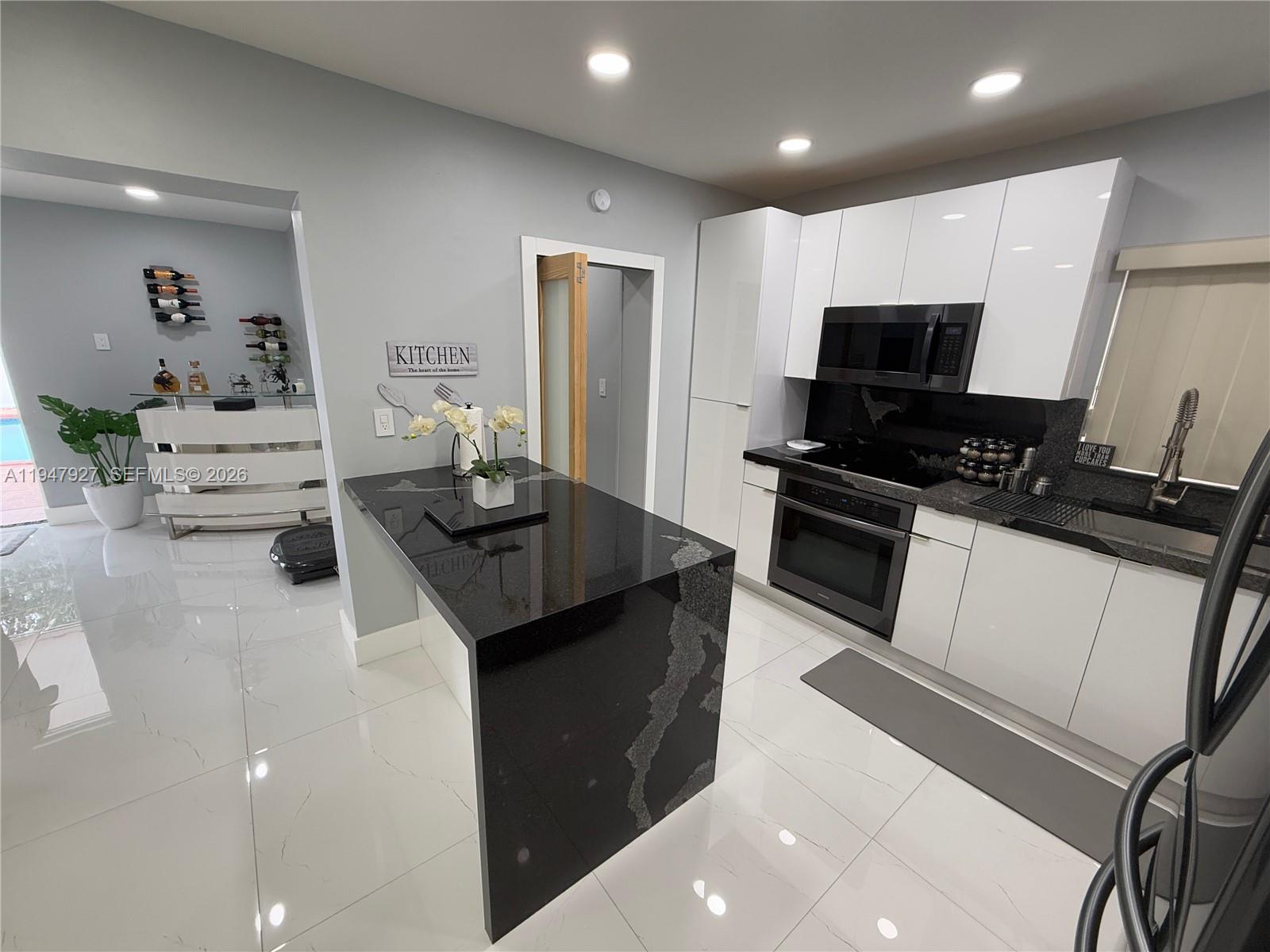 IDEAL HOMES SUB NO 3 - Residential