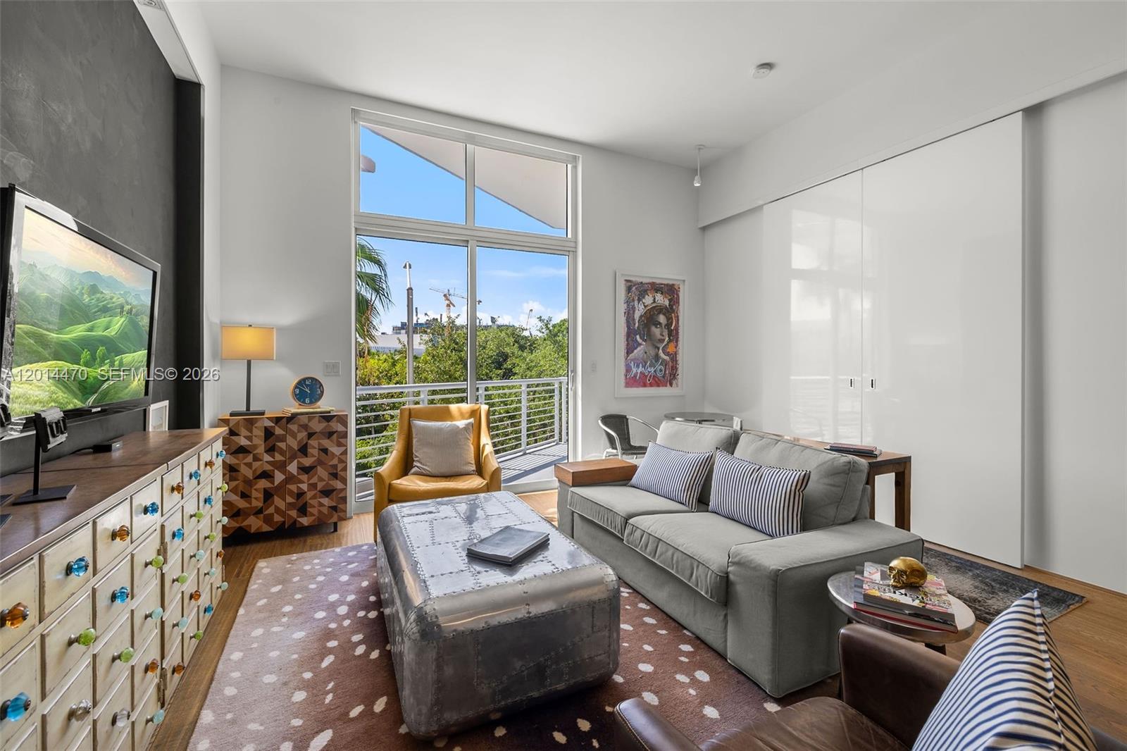 2001 Meridian Ave 404