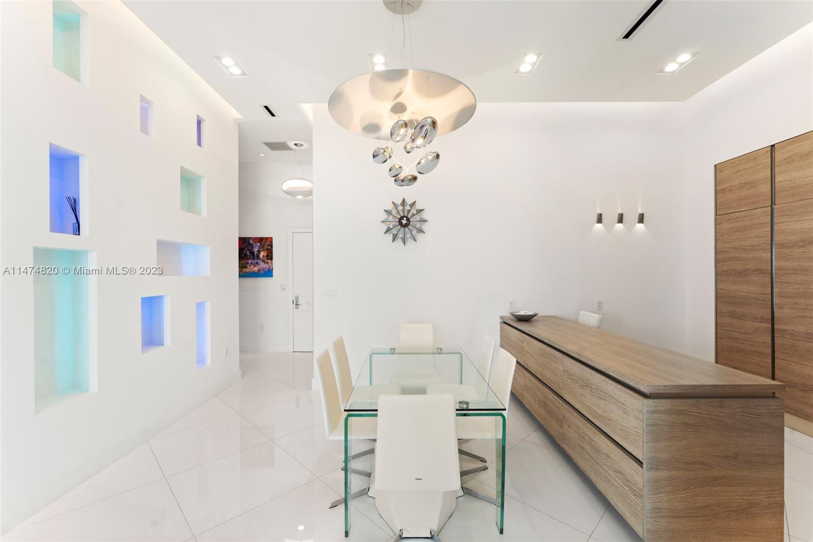 GREEN DIAMOND CONDO - Residential