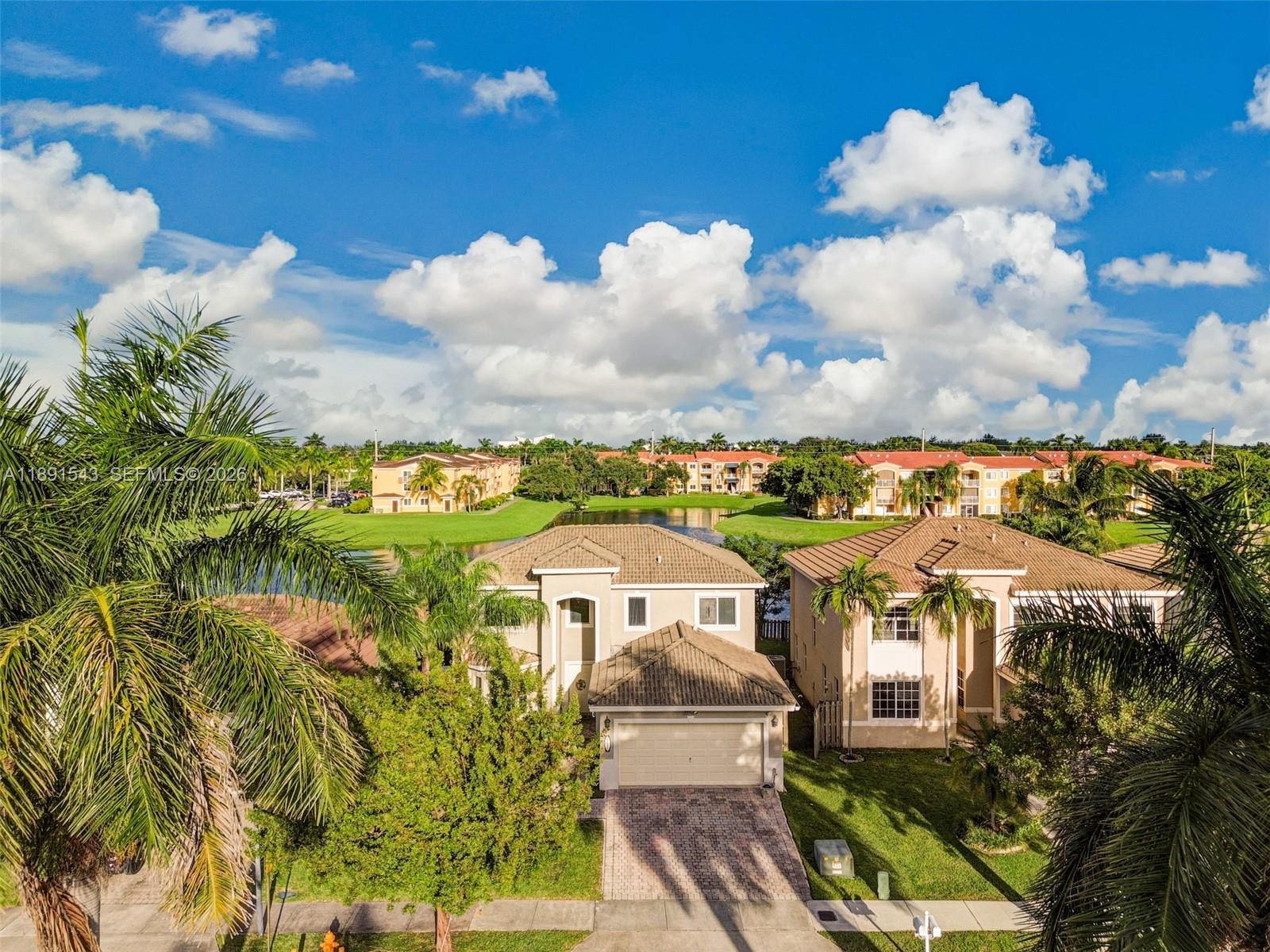 PELICAN BAY AT OLD CUTLER - Residential