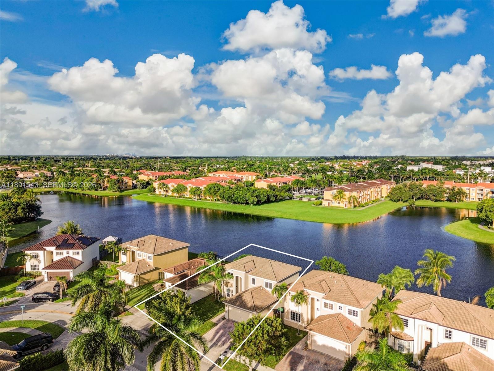 PELICAN BAY AT OLD CUTLER - Residential