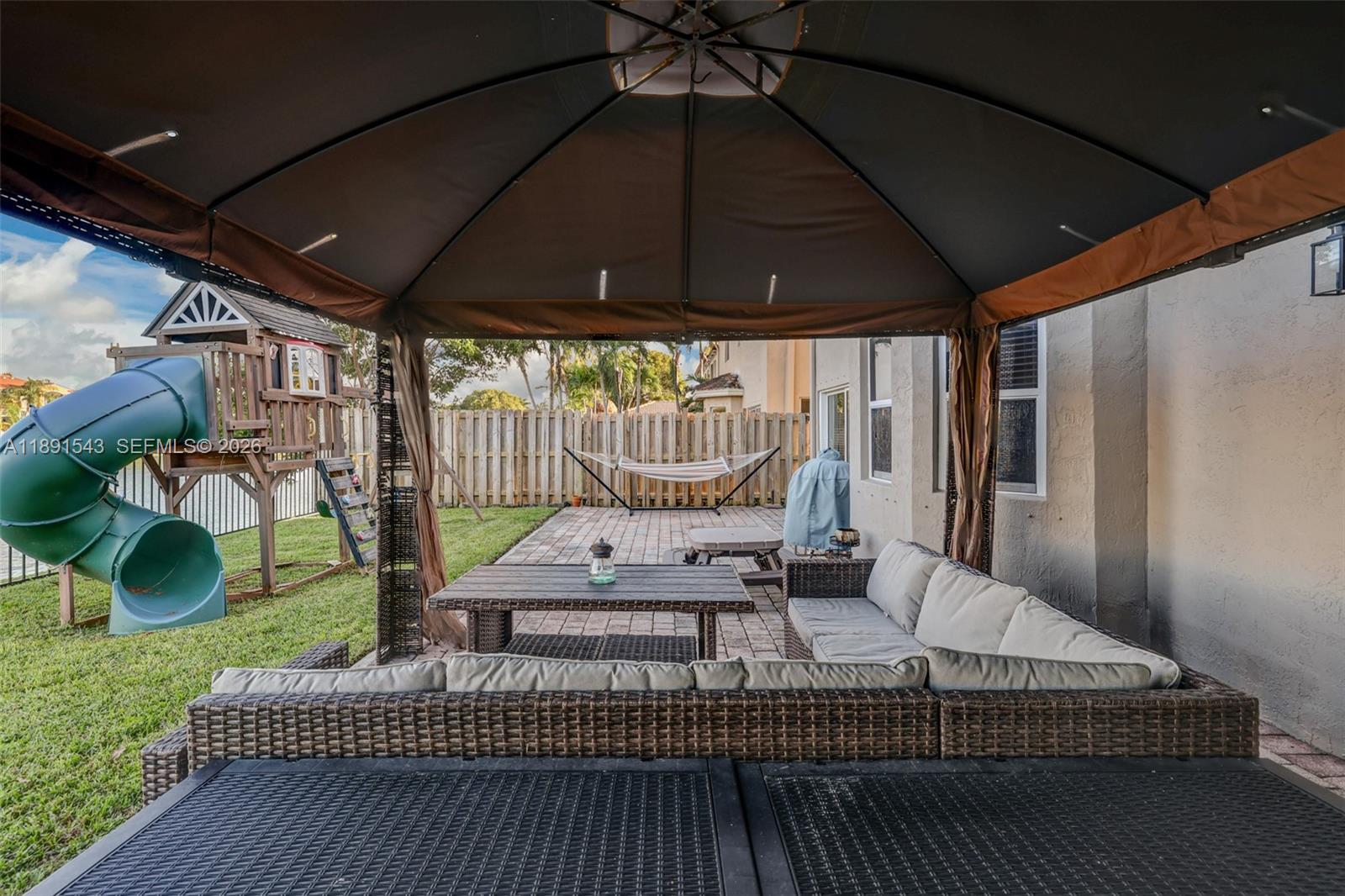 PELICAN BAY AT OLD CUTLER - Residential