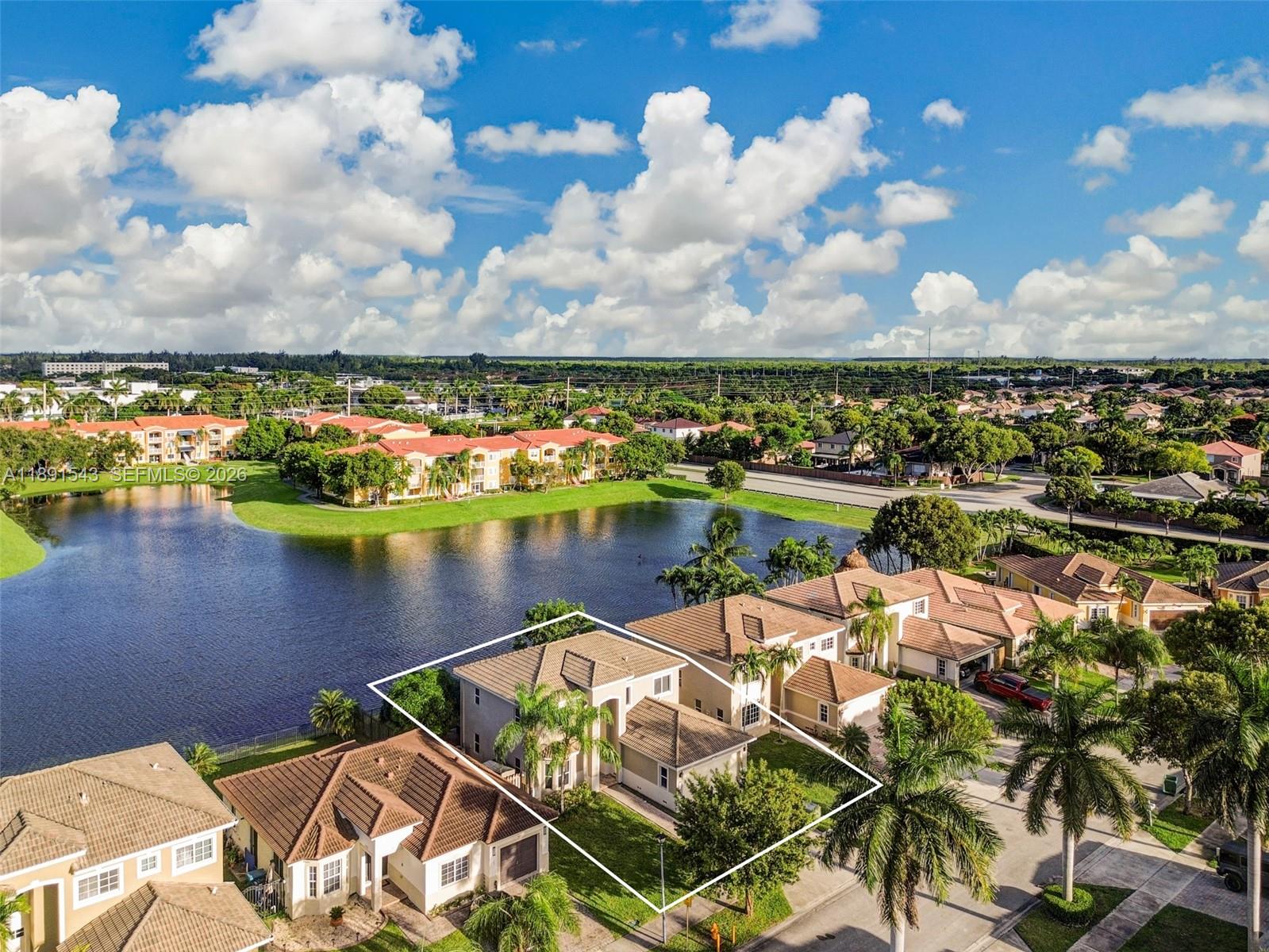 PELICAN BAY AT OLD CUTLER - Residential