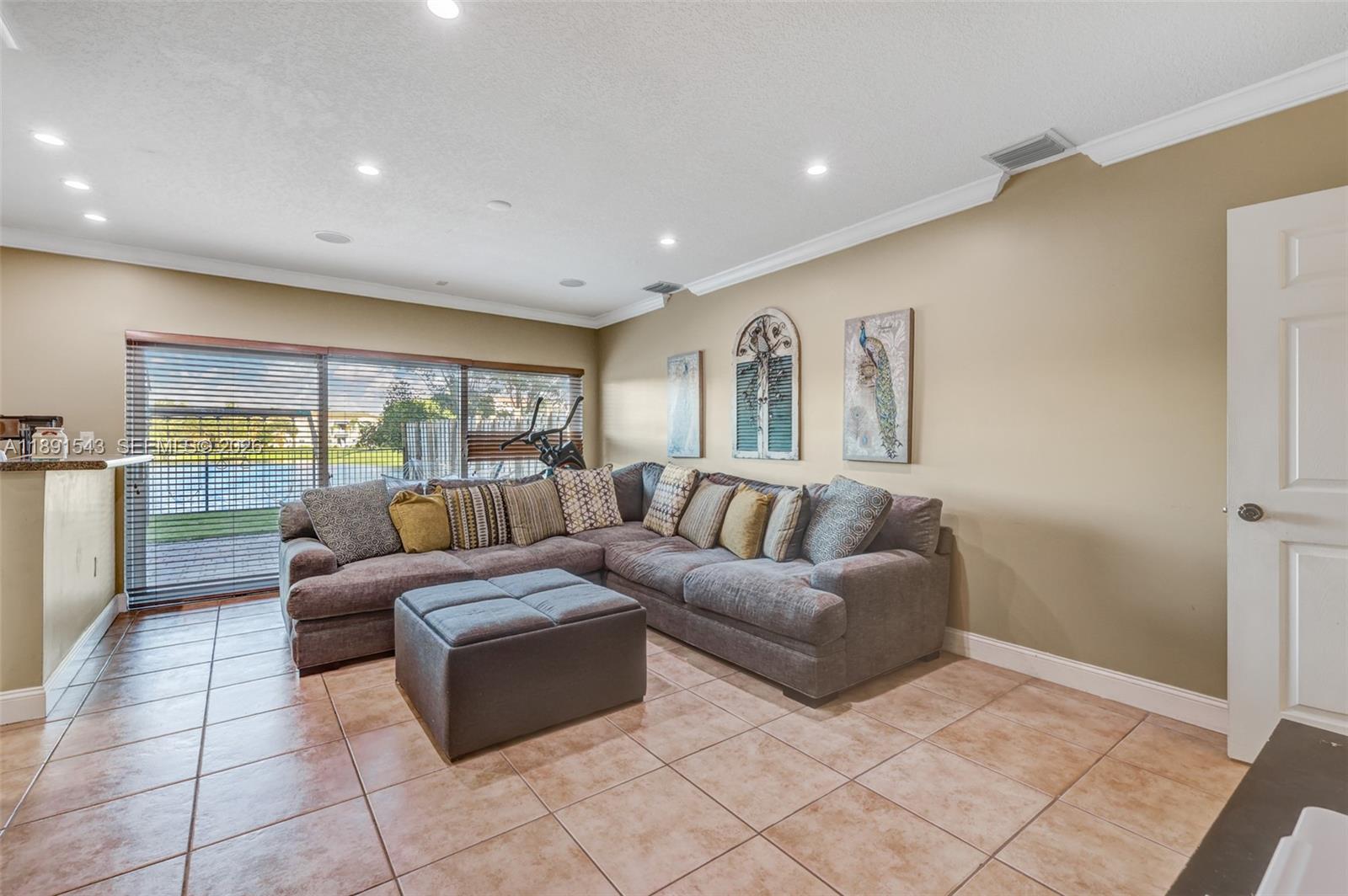 PELICAN BAY AT OLD CUTLER - Residential