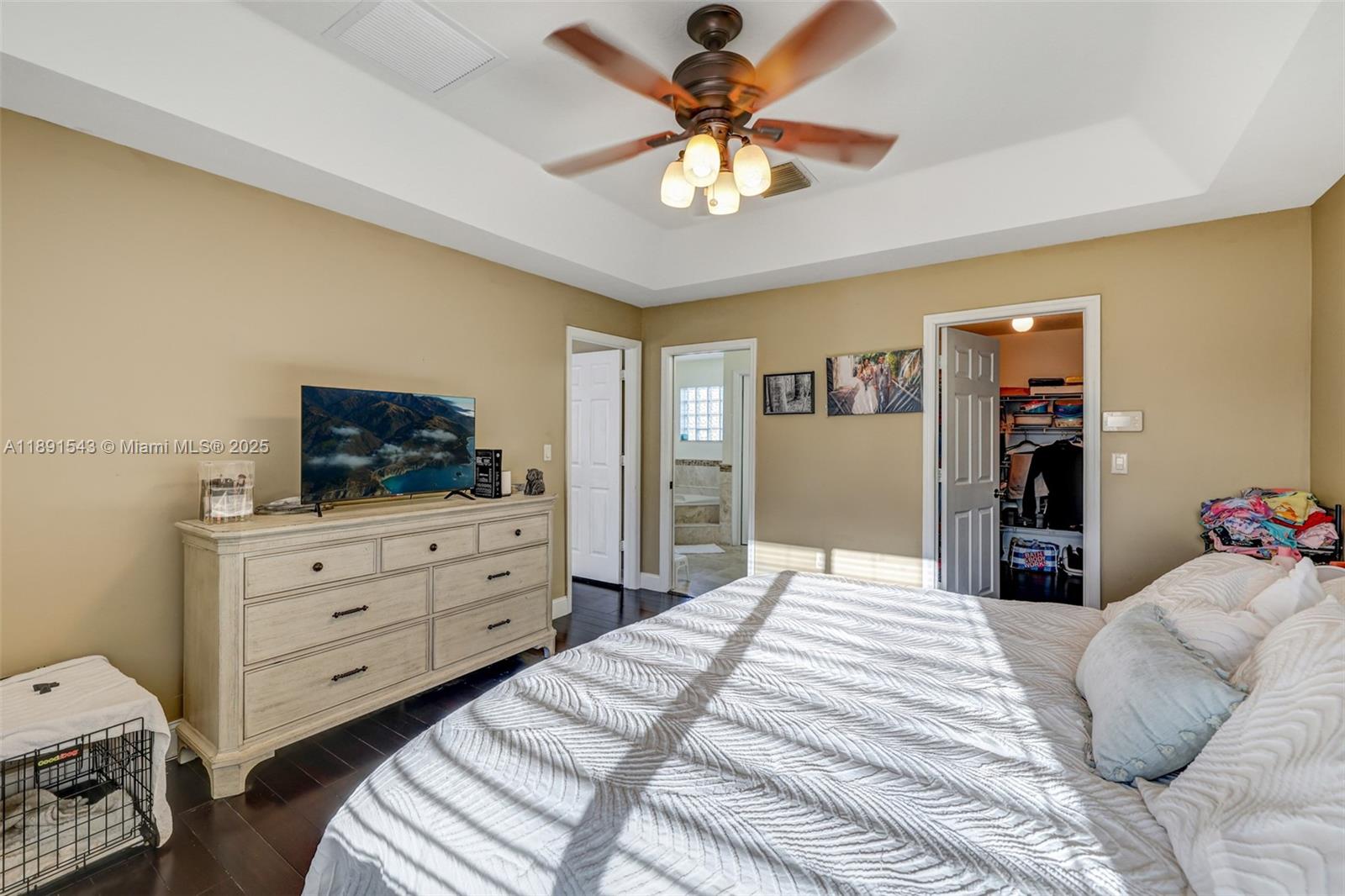 PELICAN BAY AT OLD CUTLER - Residential