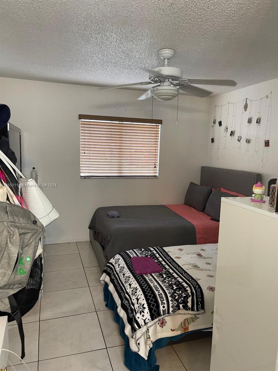 LAKEWOOD AT EMERALD HILLS - Residential