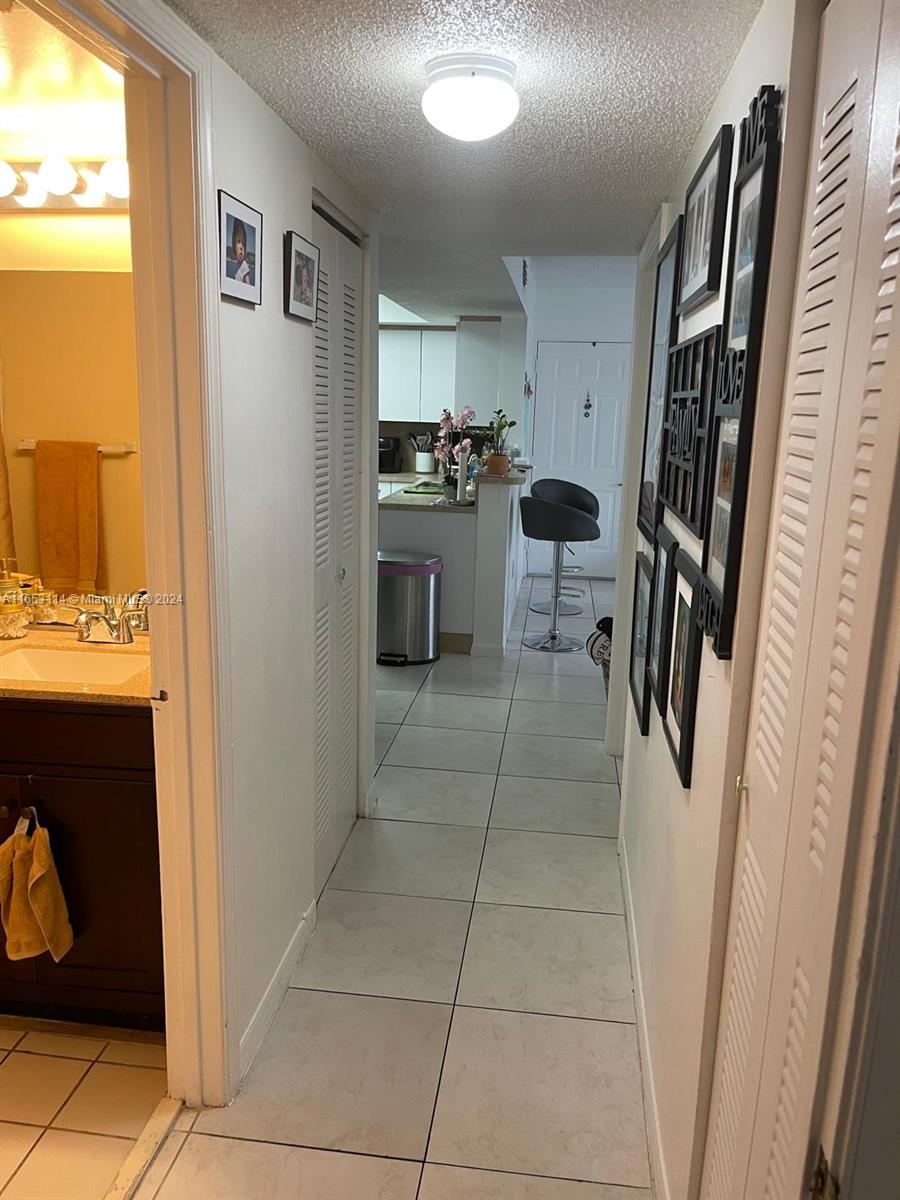 LAKEWOOD AT EMERALD HILLS - Residential