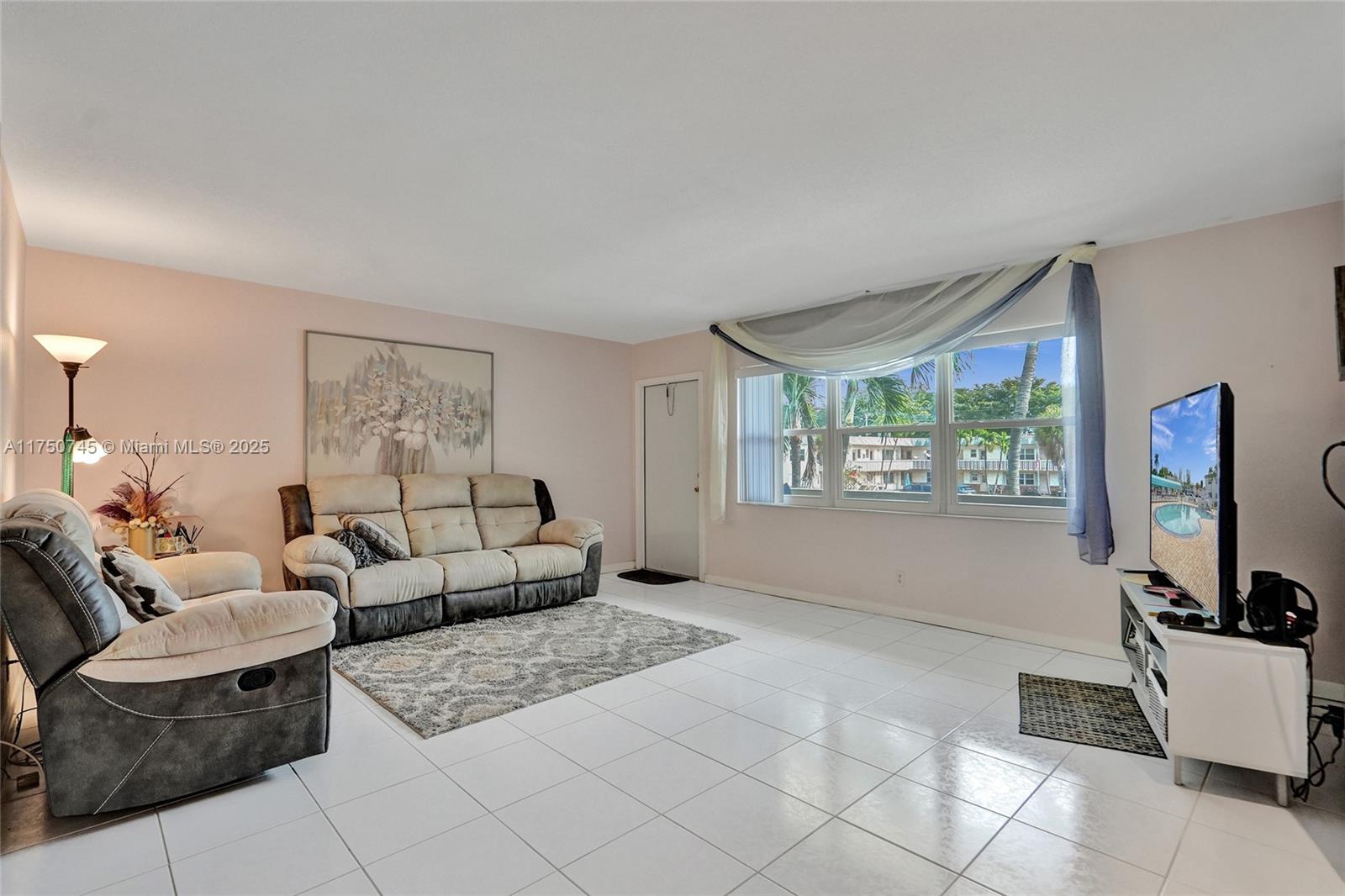 CRYSTAL COURT MANOR NO 12 - Residential