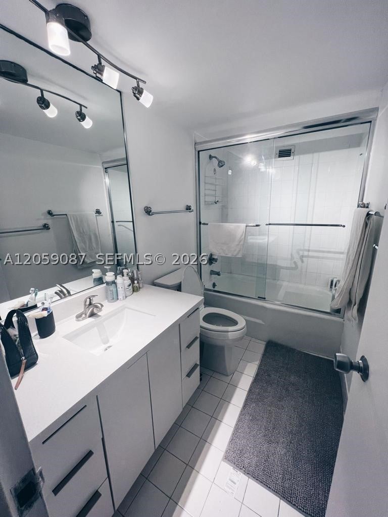 5161 Collins Ave 1510