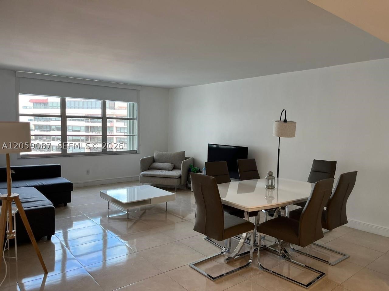 5161 Collins Ave 1510