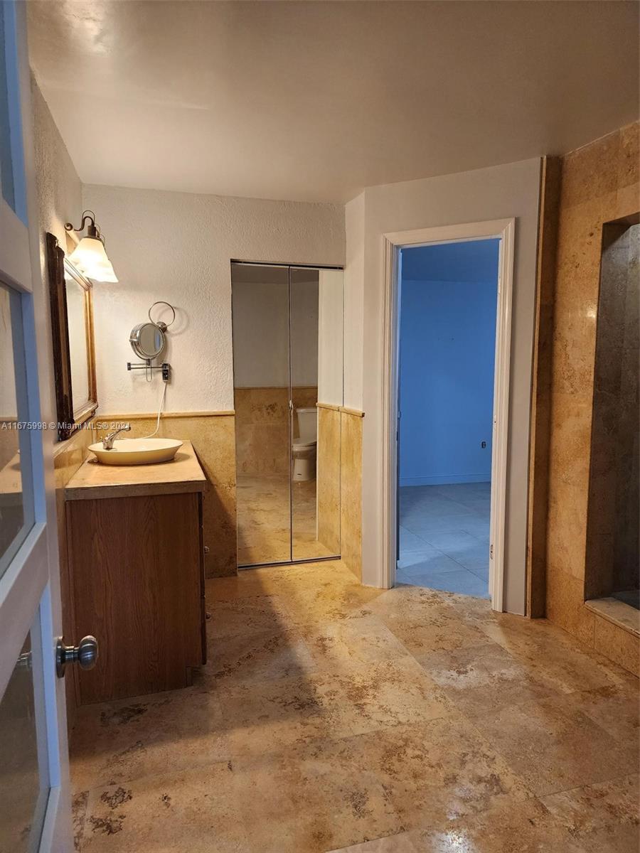 WESTWIND LAKES SEC 5 - Residential Lease