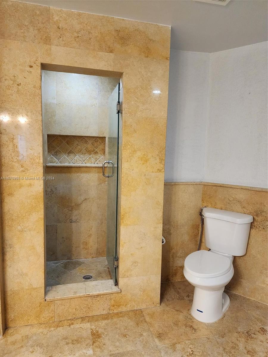 WESTWIND LAKES SEC 5 - Residential Lease