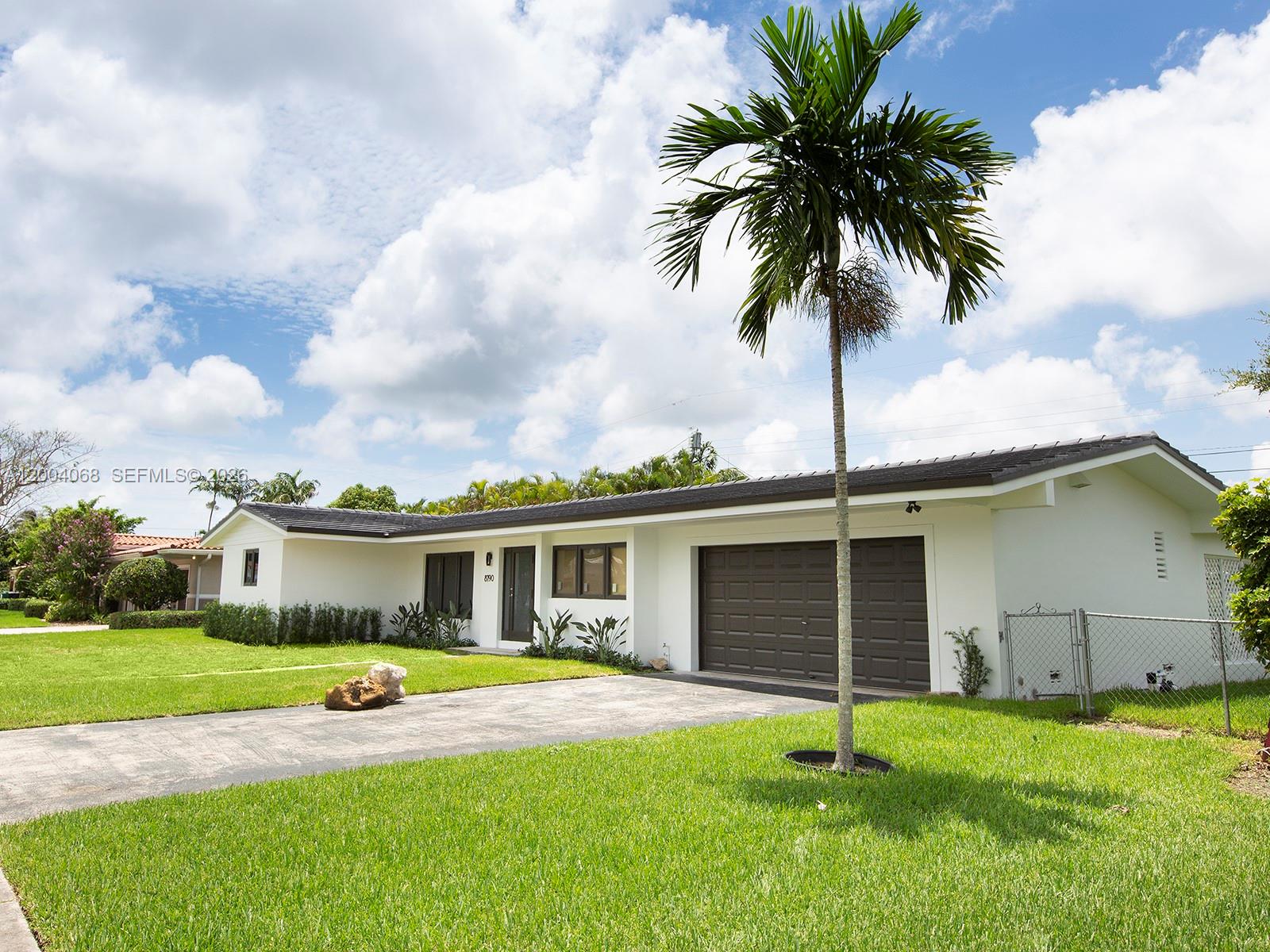 8790 SW 85th St
