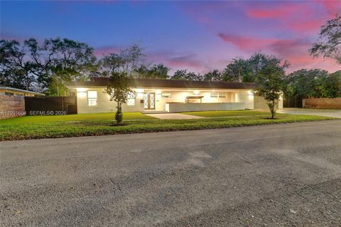 2126 NE 187th St North Miami Beach FL 33179