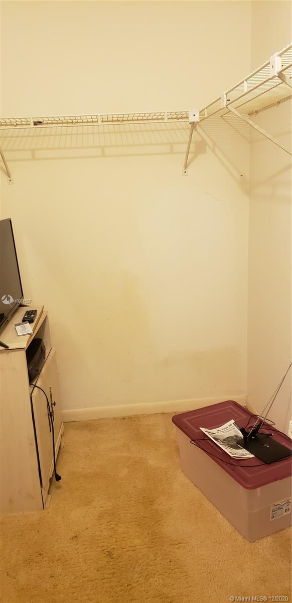 HERON AT THE HAMMOCKS TWO - Residential