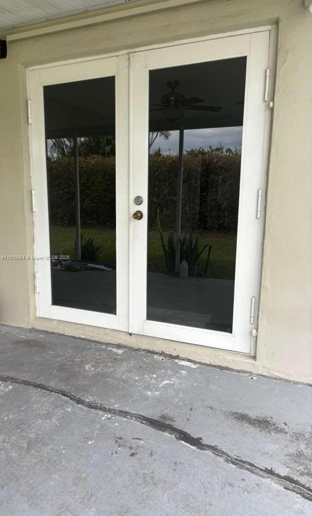 PALM SPRINGS NORTH SEC J - Residential Lease