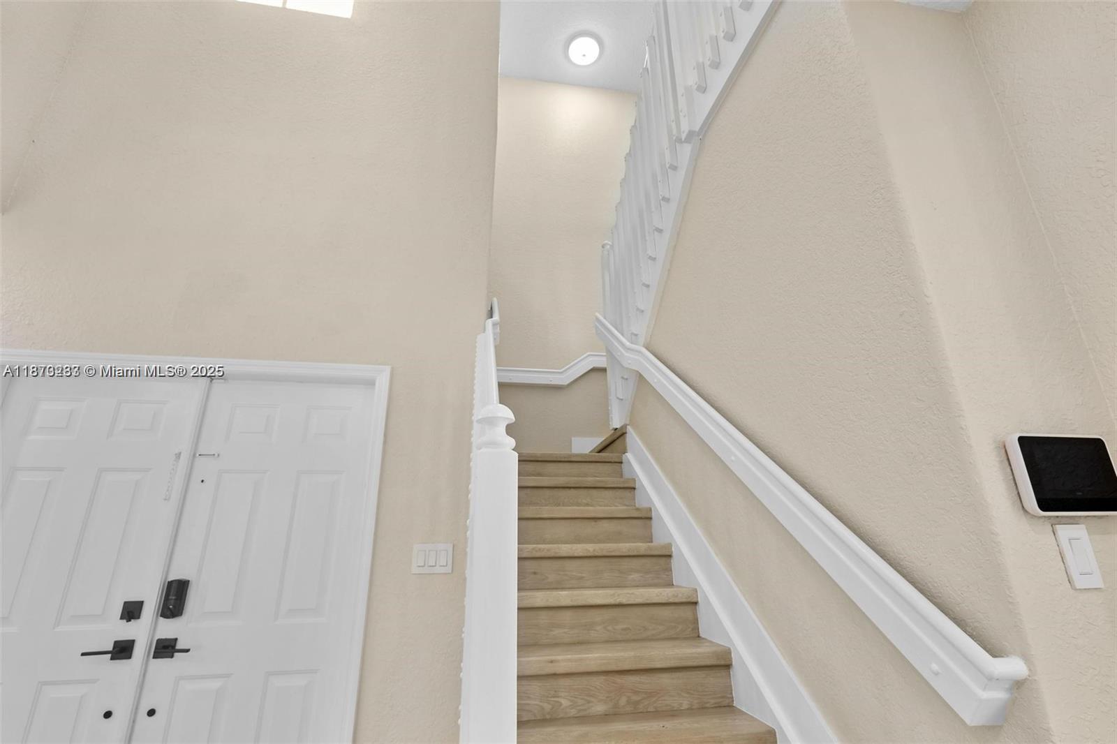 RIVIERA TRACE - Residential