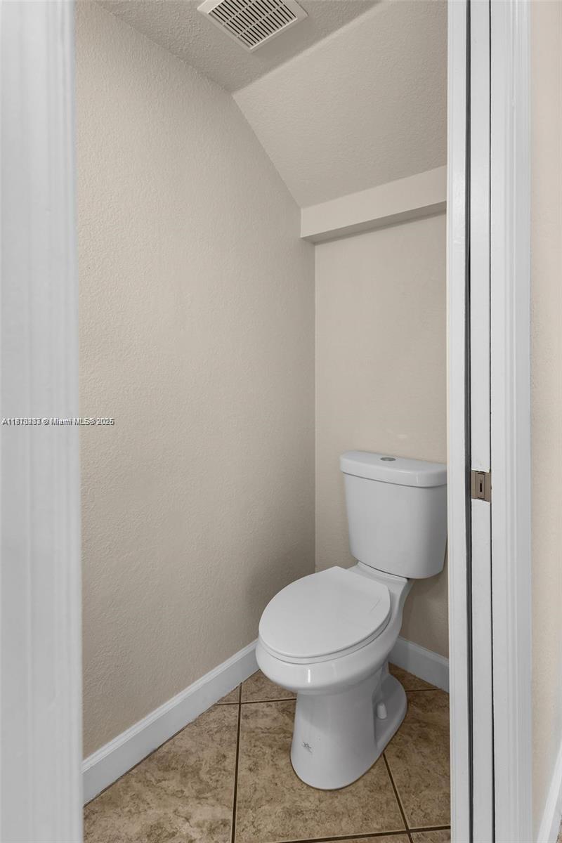 RIVIERA TRACE - Residential