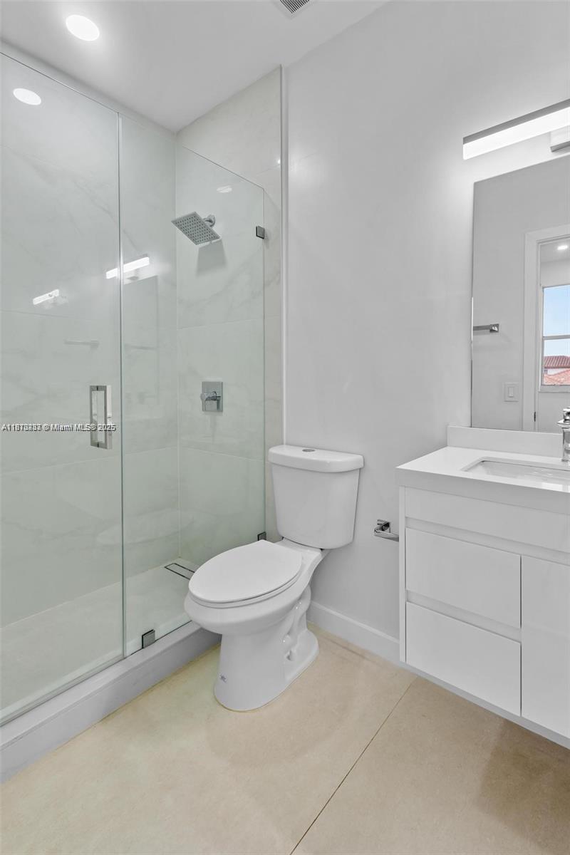 RIVIERA TRACE - Residential