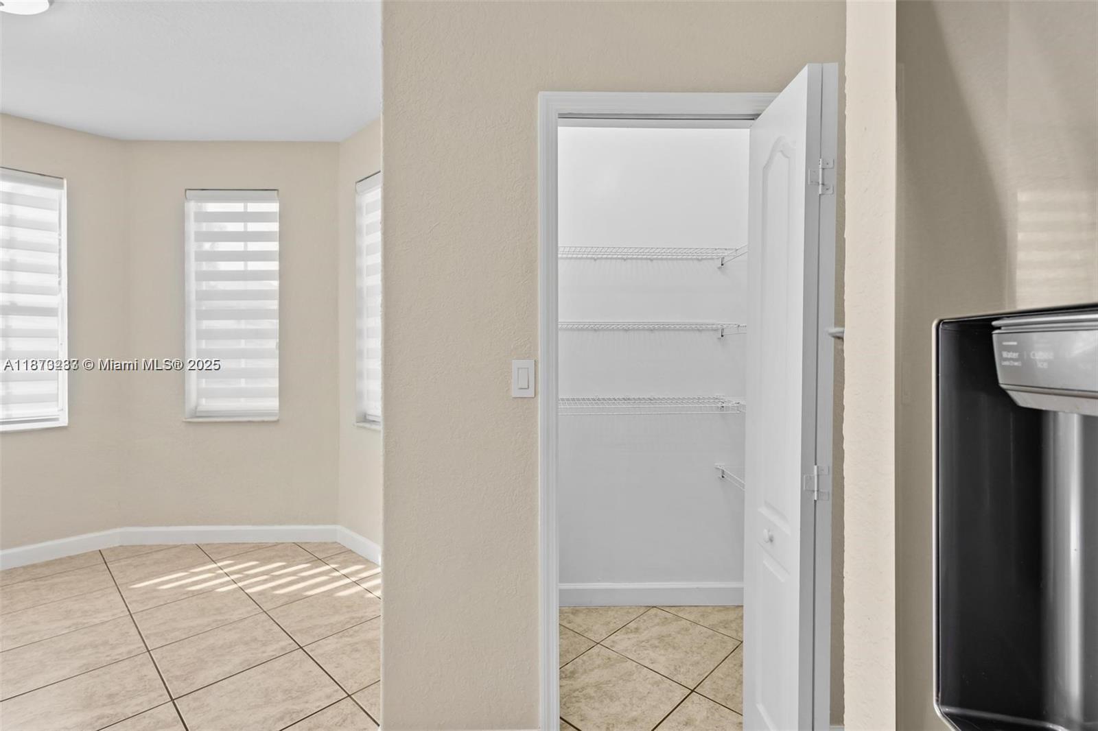 RIVIERA TRACE - Residential