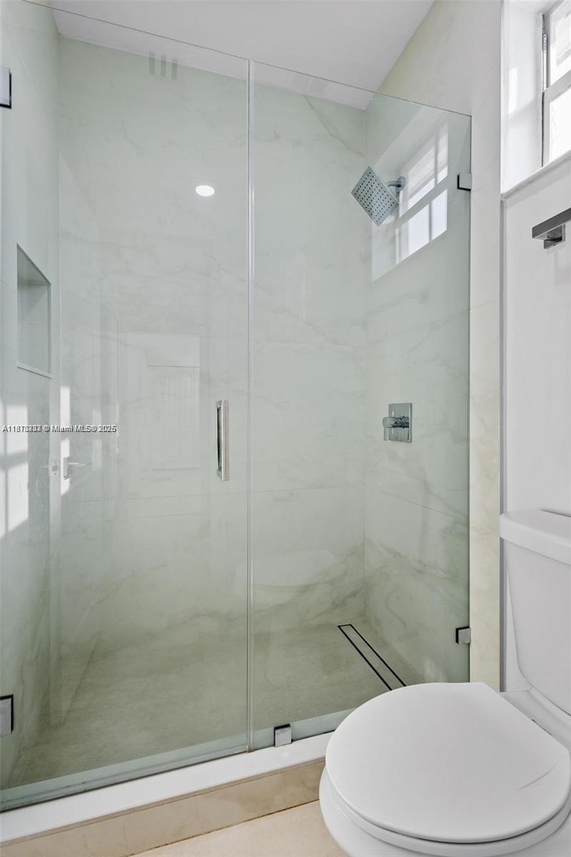 RIVIERA TRACE - Residential