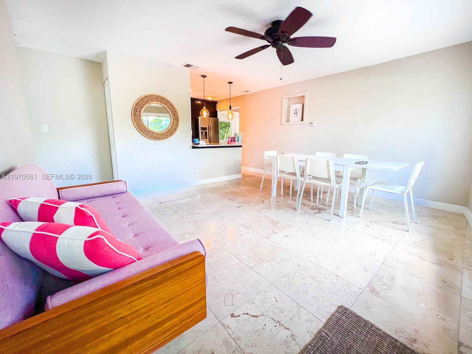 CRESTHAVEN NO 7 - Residential