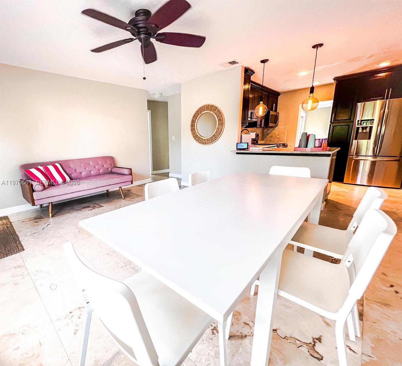 CRESTHAVEN NO 7 - Residential