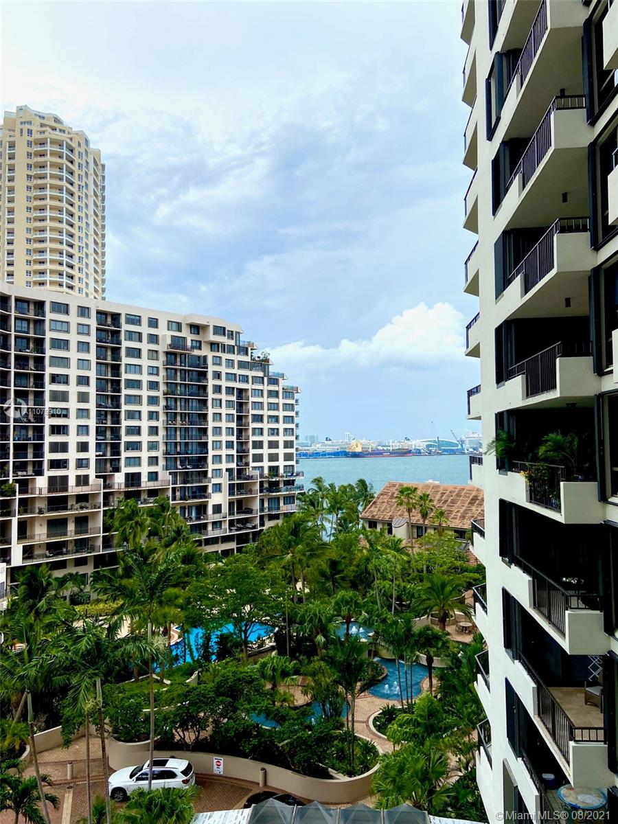 BRICKELL KEY ONE CONDO - Residential Lease