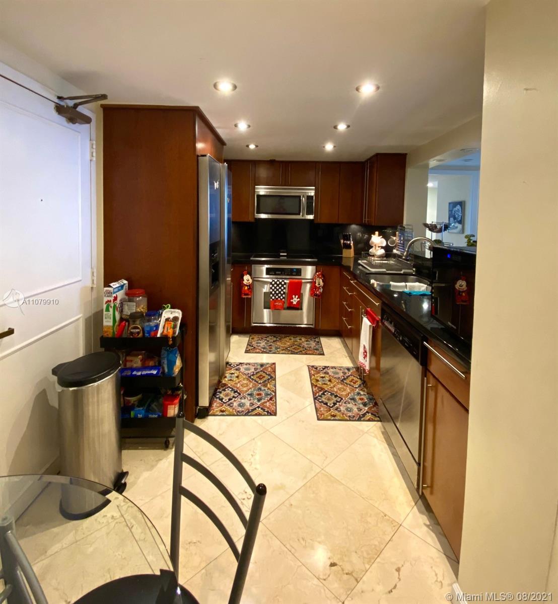 BRICKELL KEY ONE CONDO - Residential Lease