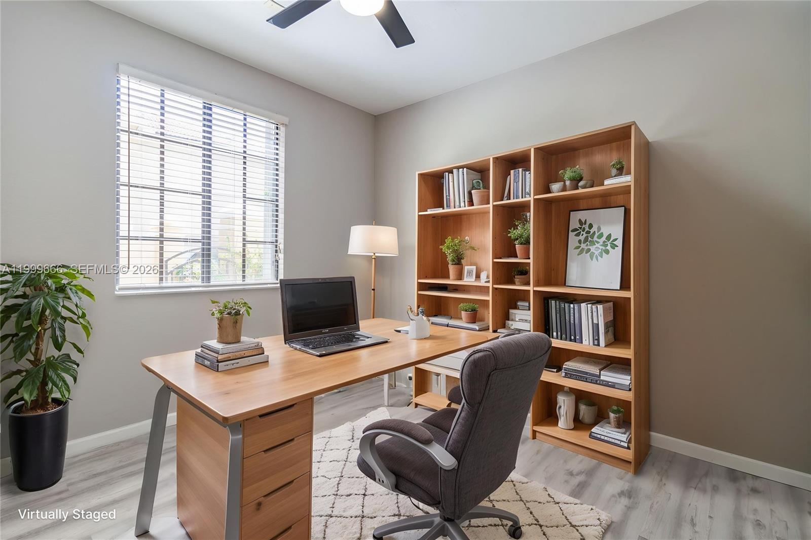 1611 Passion Vine Cir 12-2