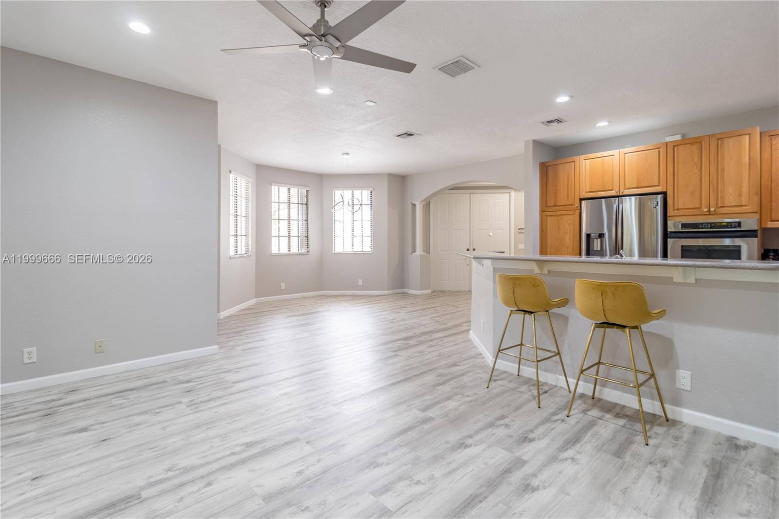 MARIPOSA POINTE AT WESTON - Residential