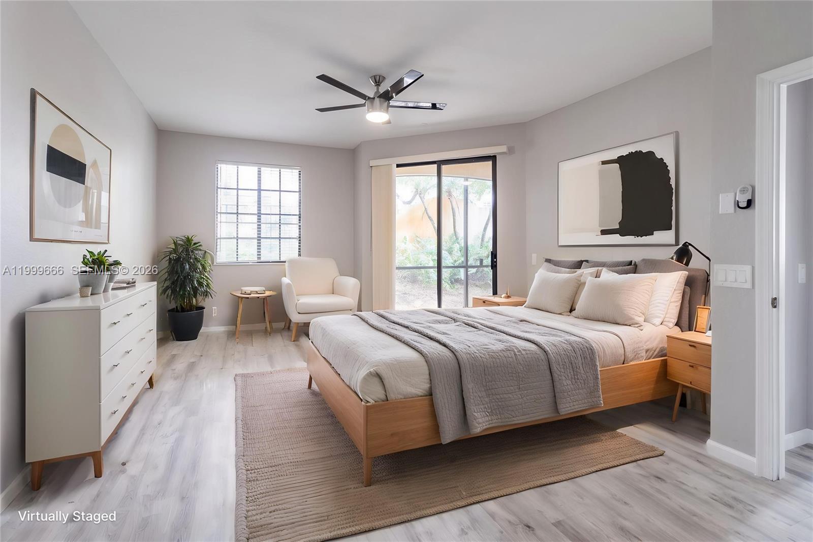 MARIPOSA POINTE AT WESTON - Residential