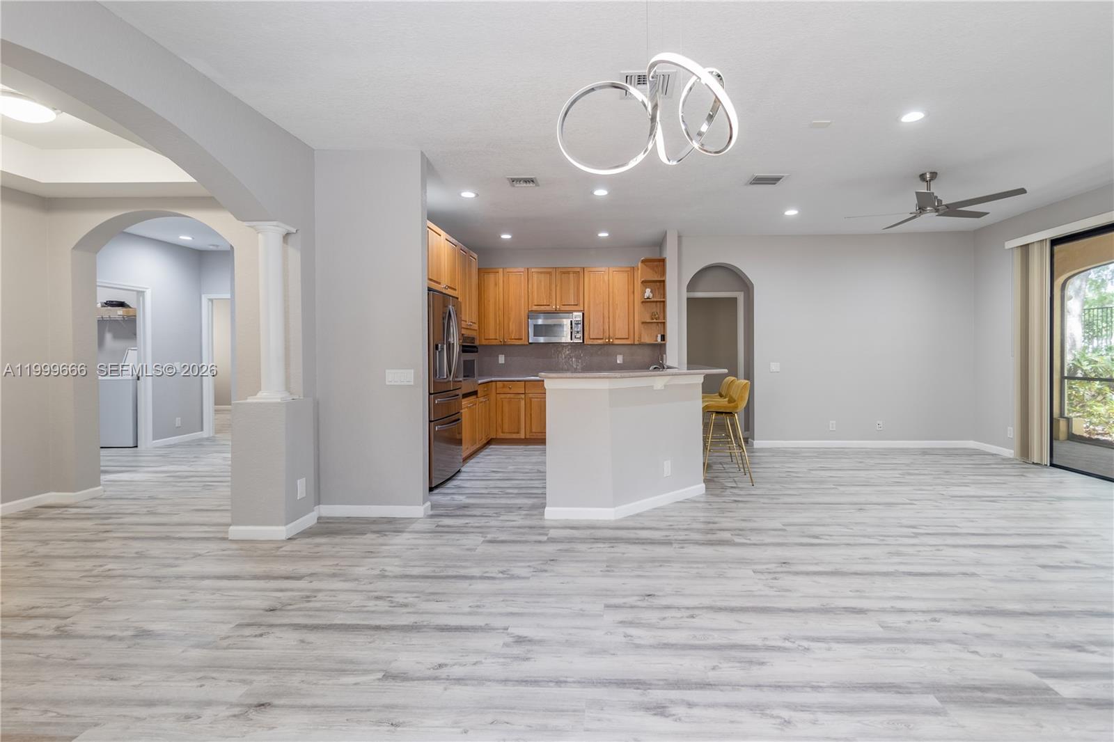 MARIPOSA POINTE AT WESTON - Residential