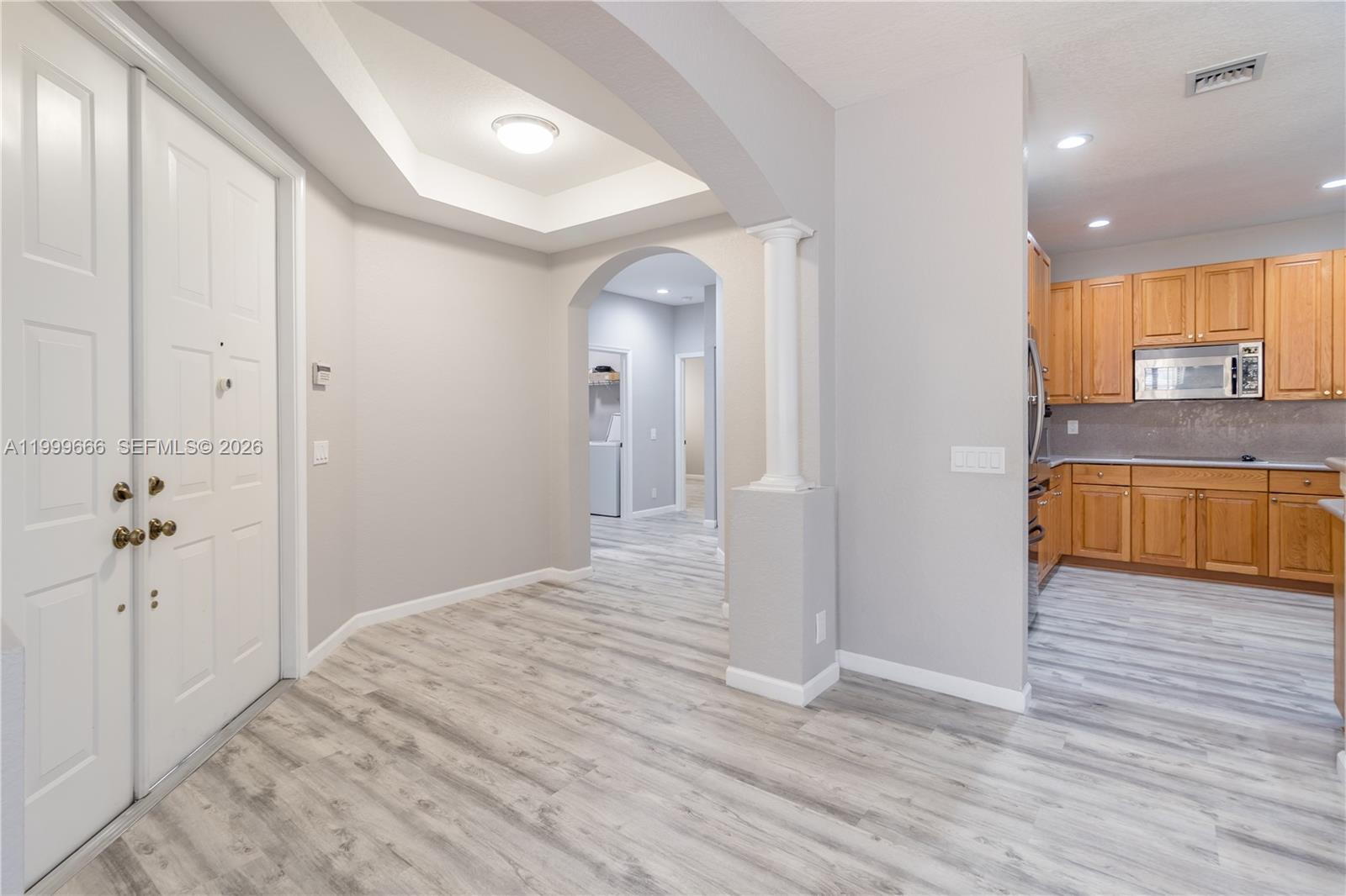 MARIPOSA POINTE AT WESTON - Residential