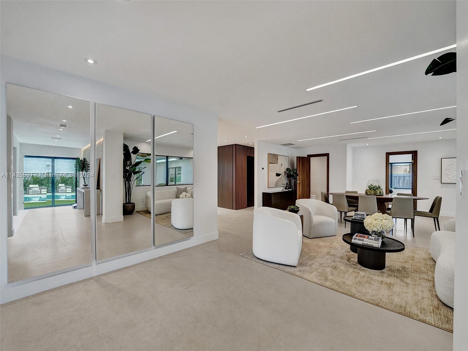 HIGHLAND WOODS SEC 4 - Residential