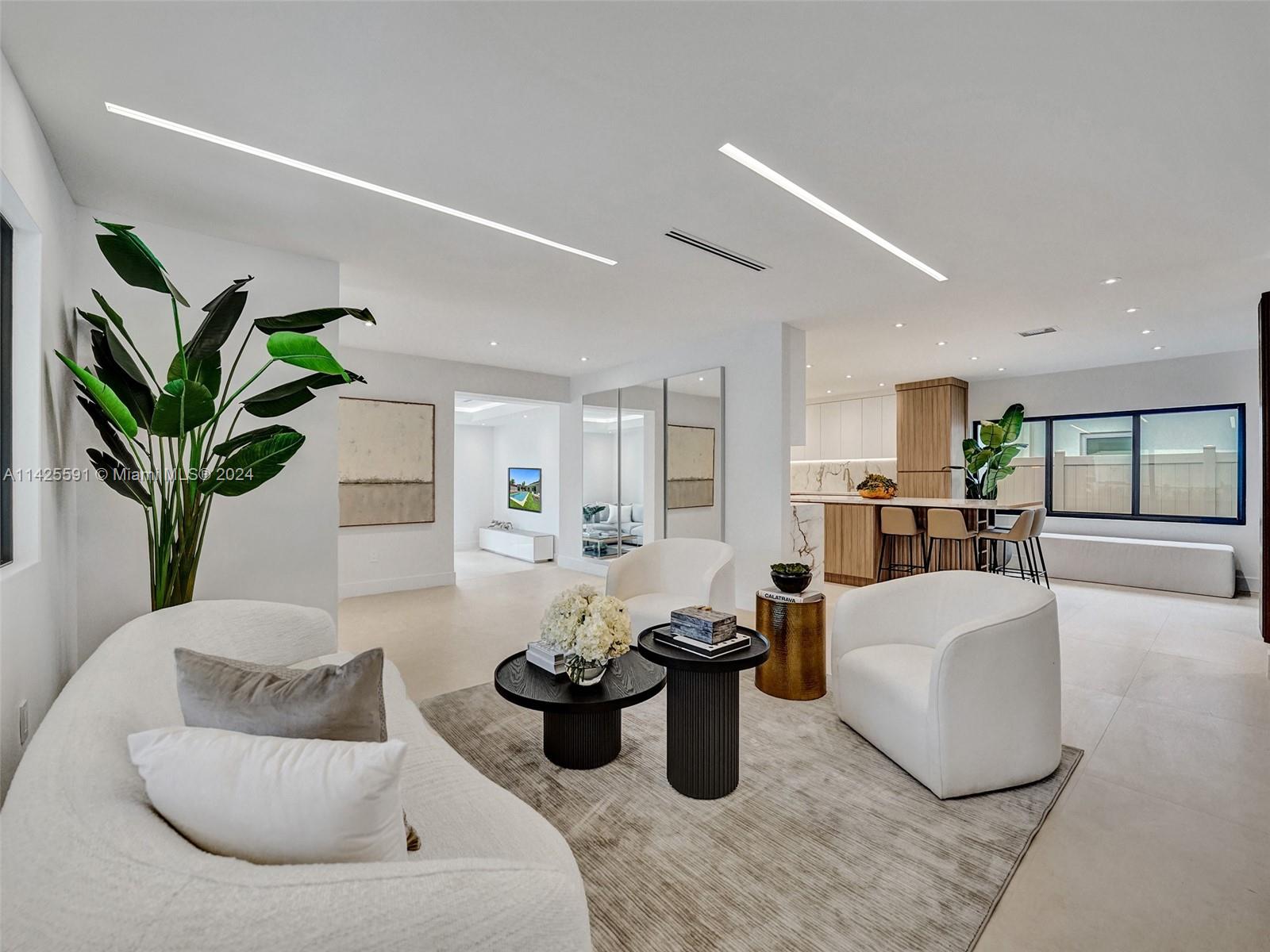 HIGHLAND WOODS SEC 4 - Residential