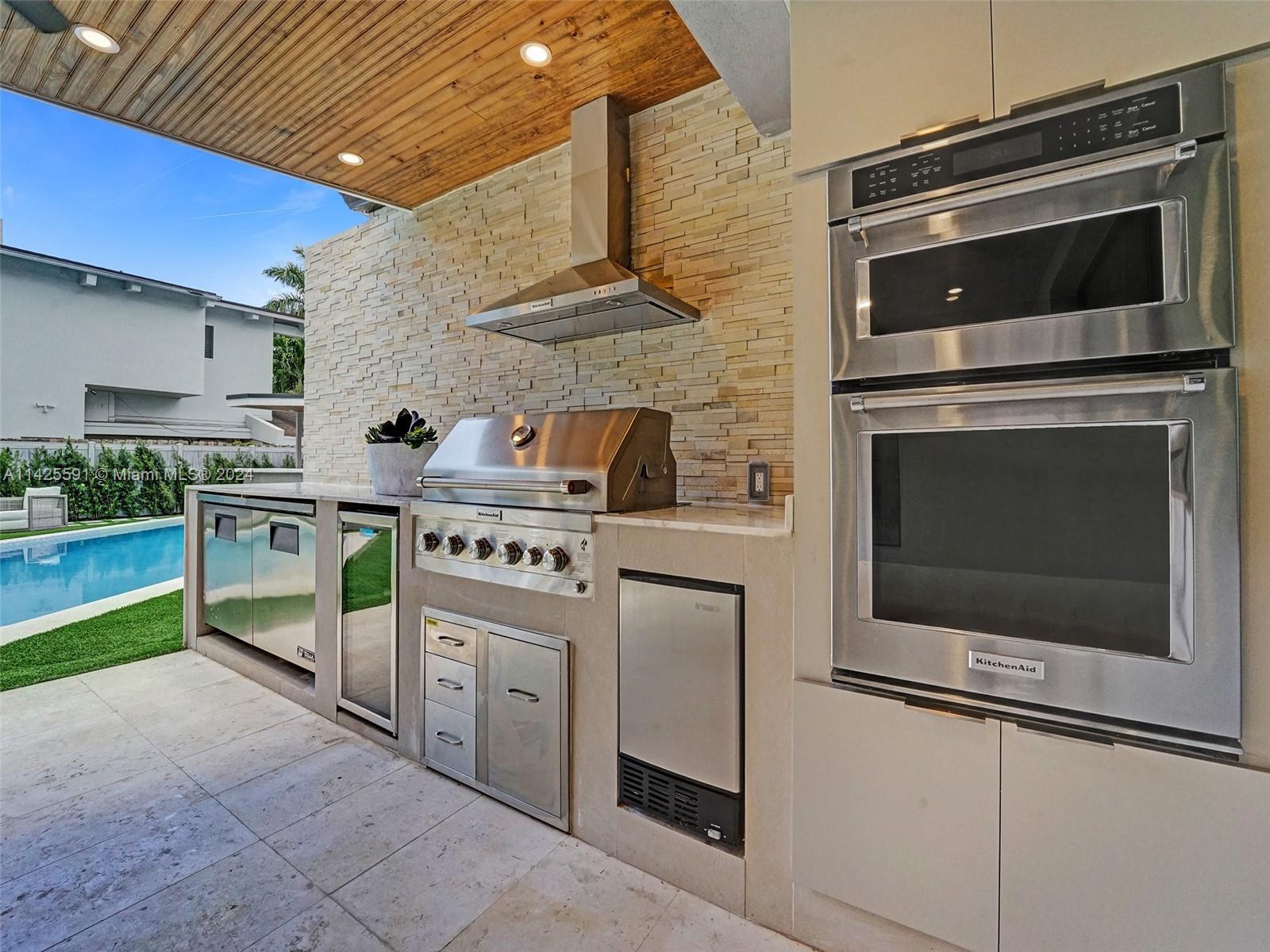 HIGHLAND WOODS SEC 4 - Residential