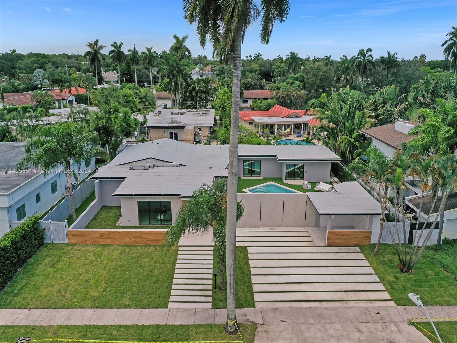 HIGHLAND WOODS SEC 4 - Residential