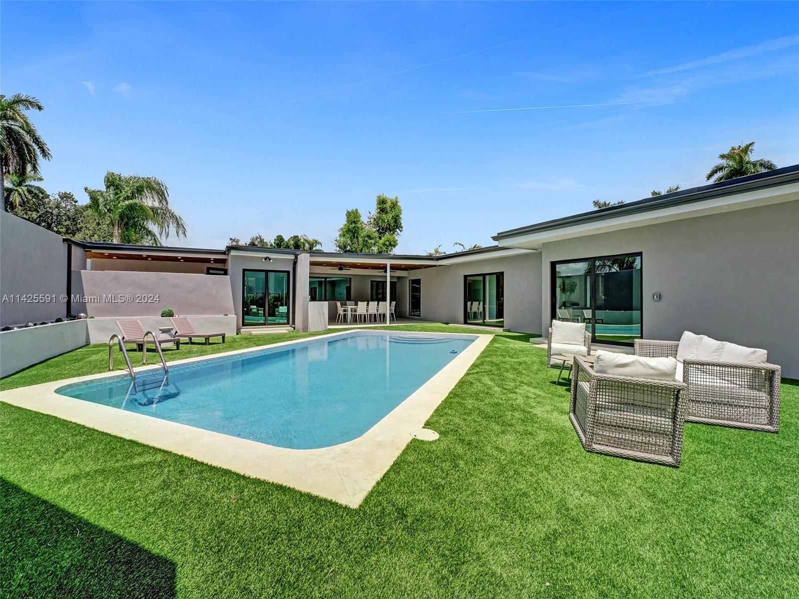 HIGHLAND WOODS SEC 4 - Residential