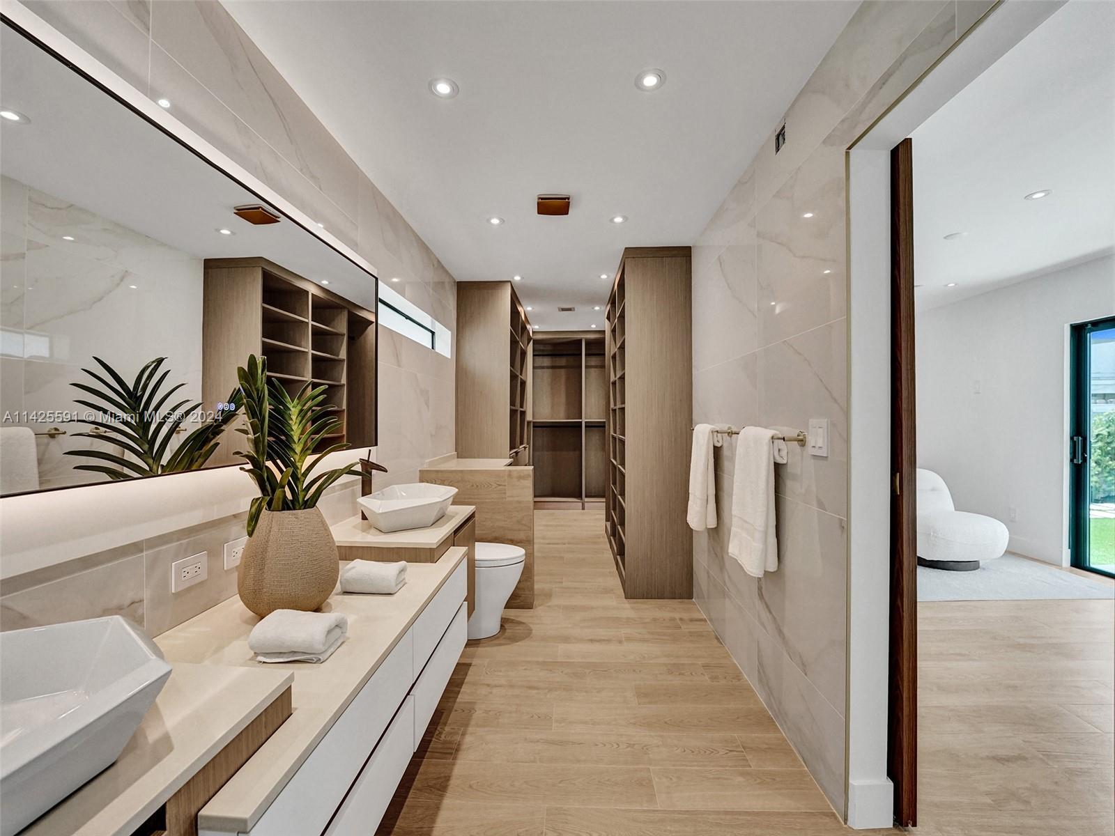 HIGHLAND WOODS SEC 4 - Residential