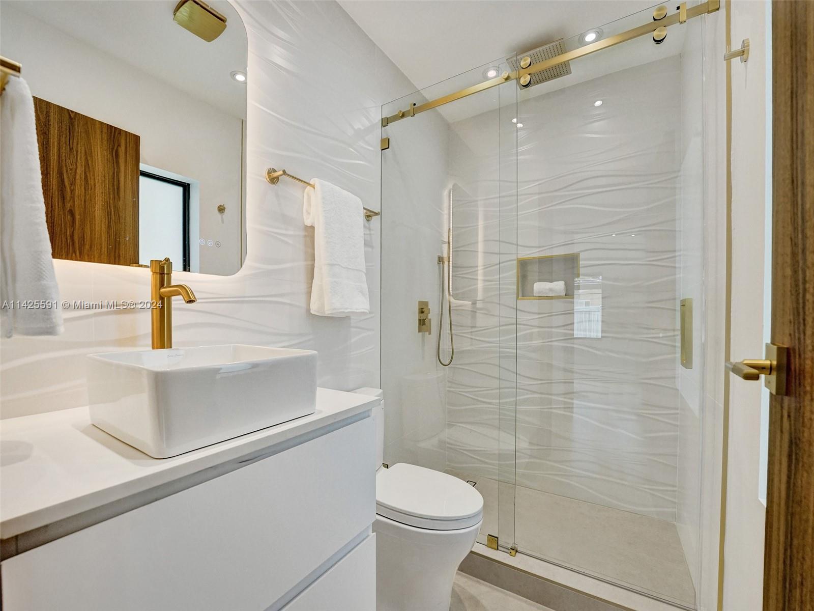 HIGHLAND WOODS SEC 4 - Residential