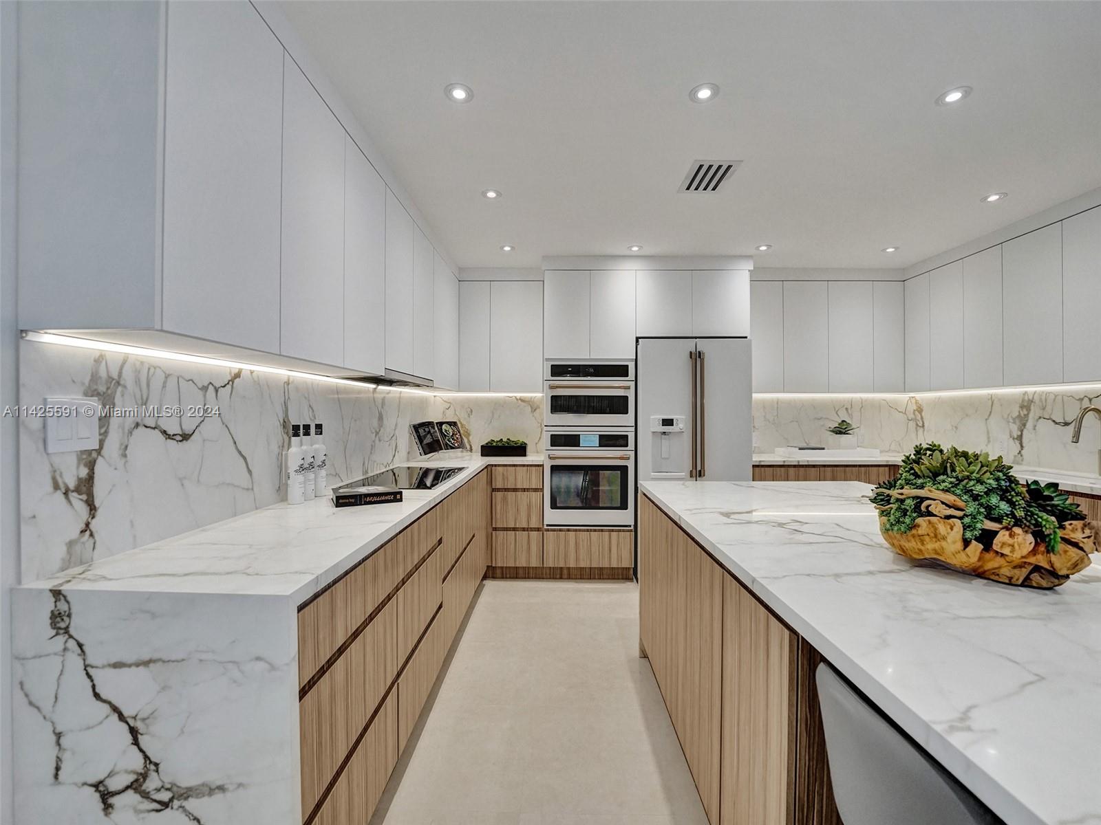 HIGHLAND WOODS SEC 4 - Residential