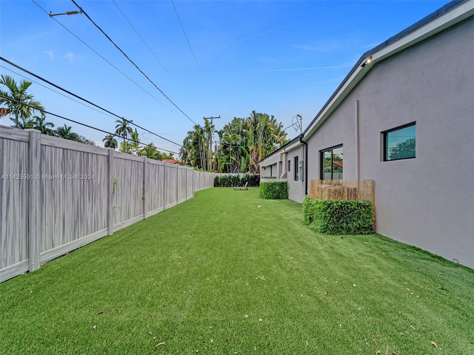 HIGHLAND WOODS SEC 4 - Residential