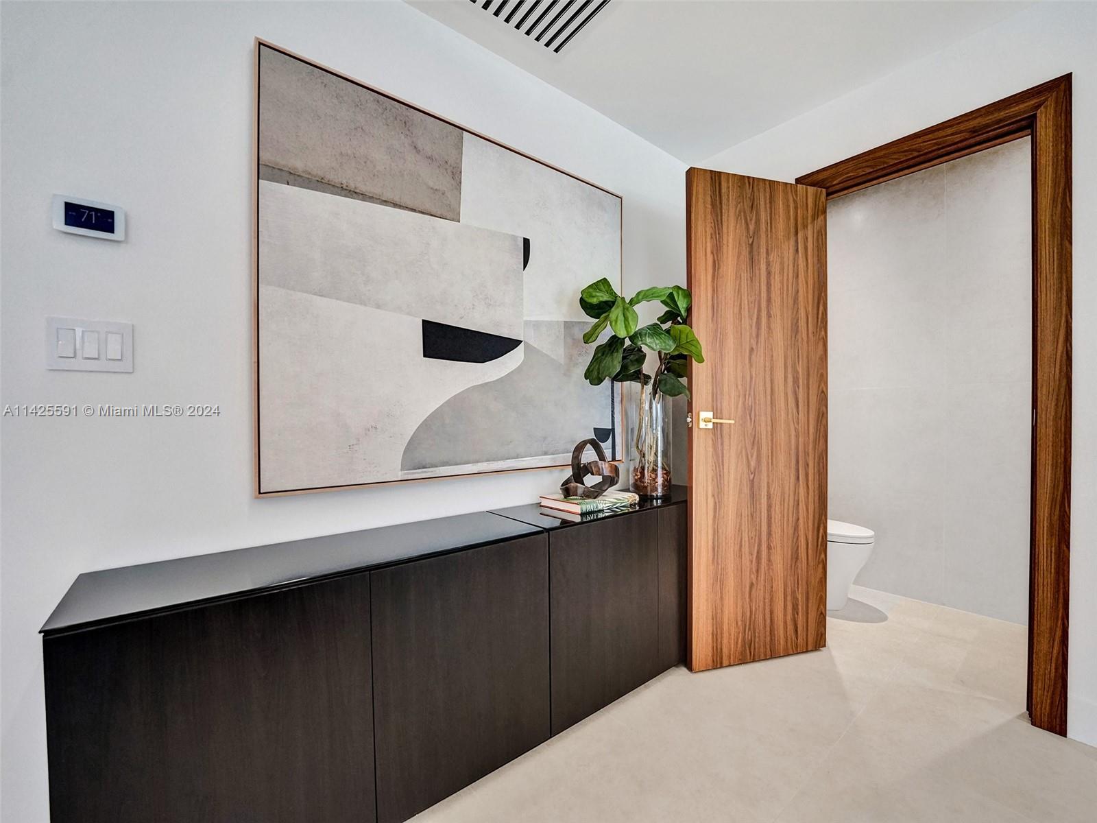 HIGHLAND WOODS SEC 4 - Residential