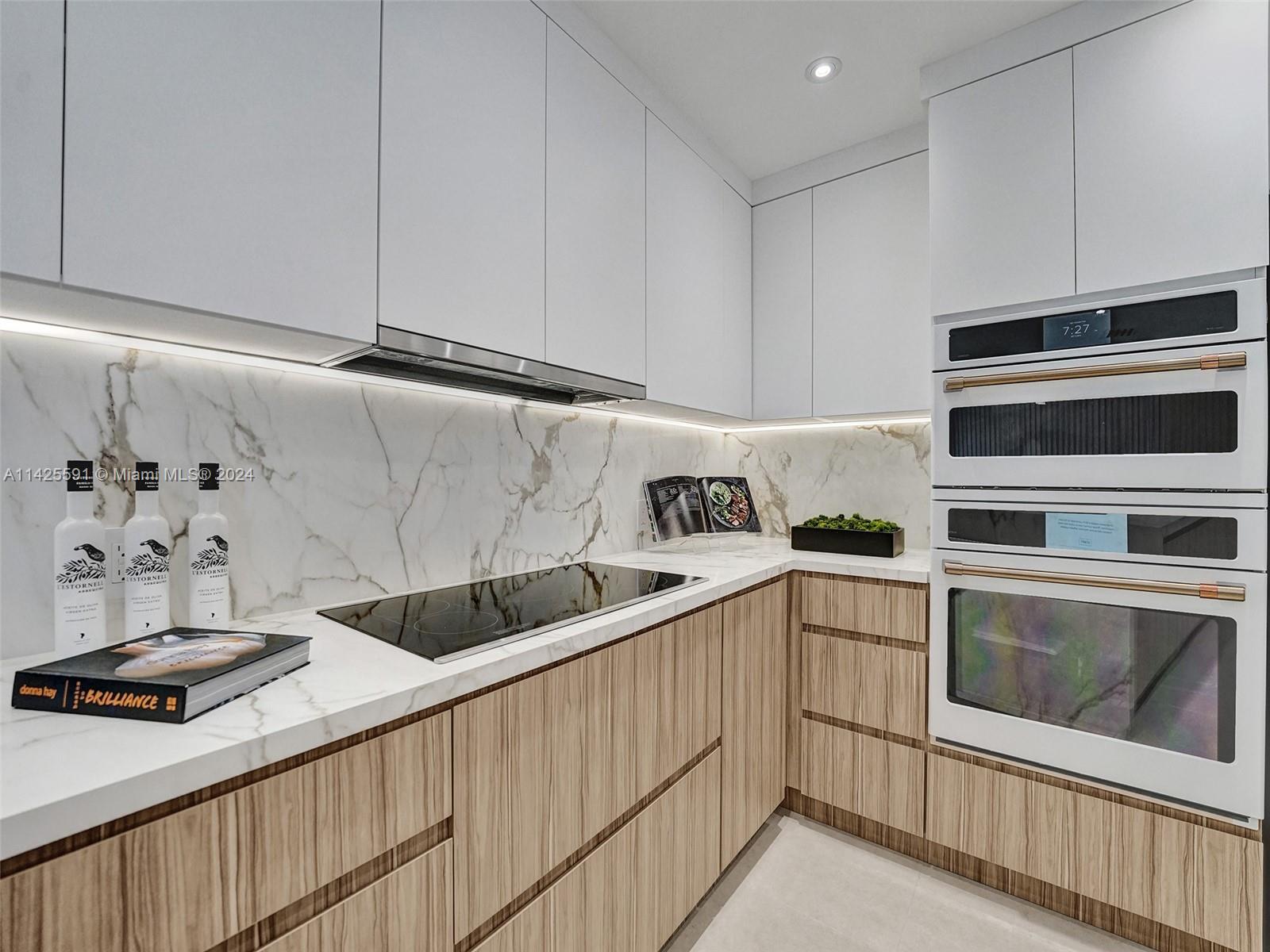 HIGHLAND WOODS SEC 4 - Residential