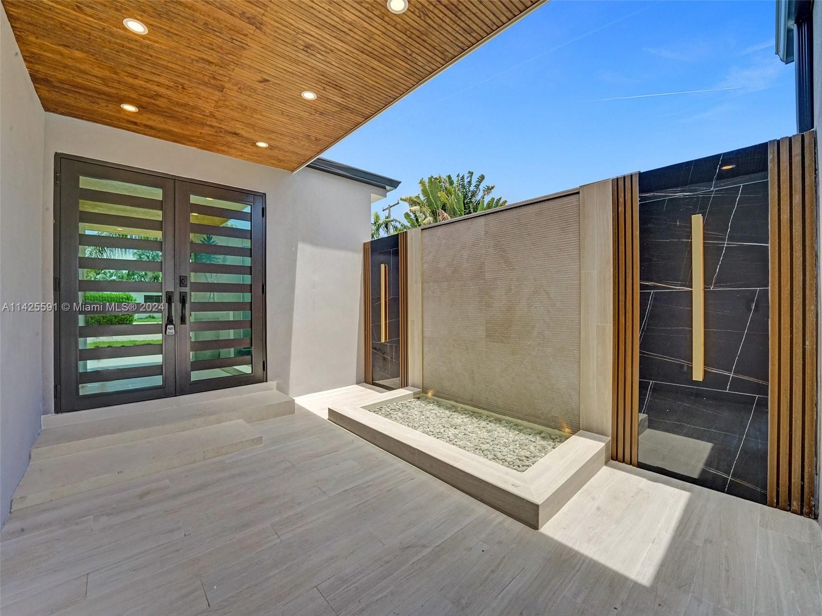 HIGHLAND WOODS SEC 4 - Residential