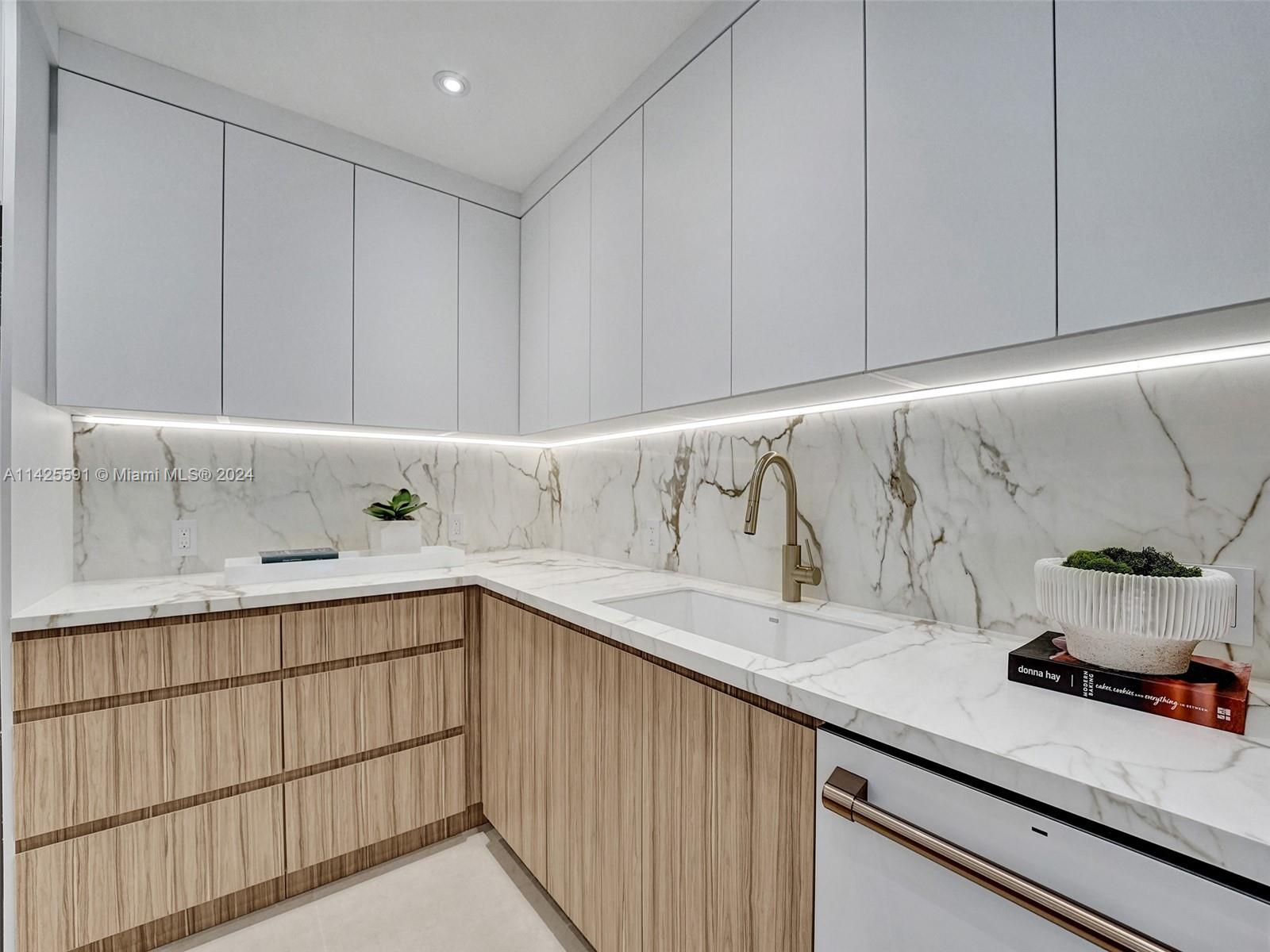 HIGHLAND WOODS SEC 4 - Residential