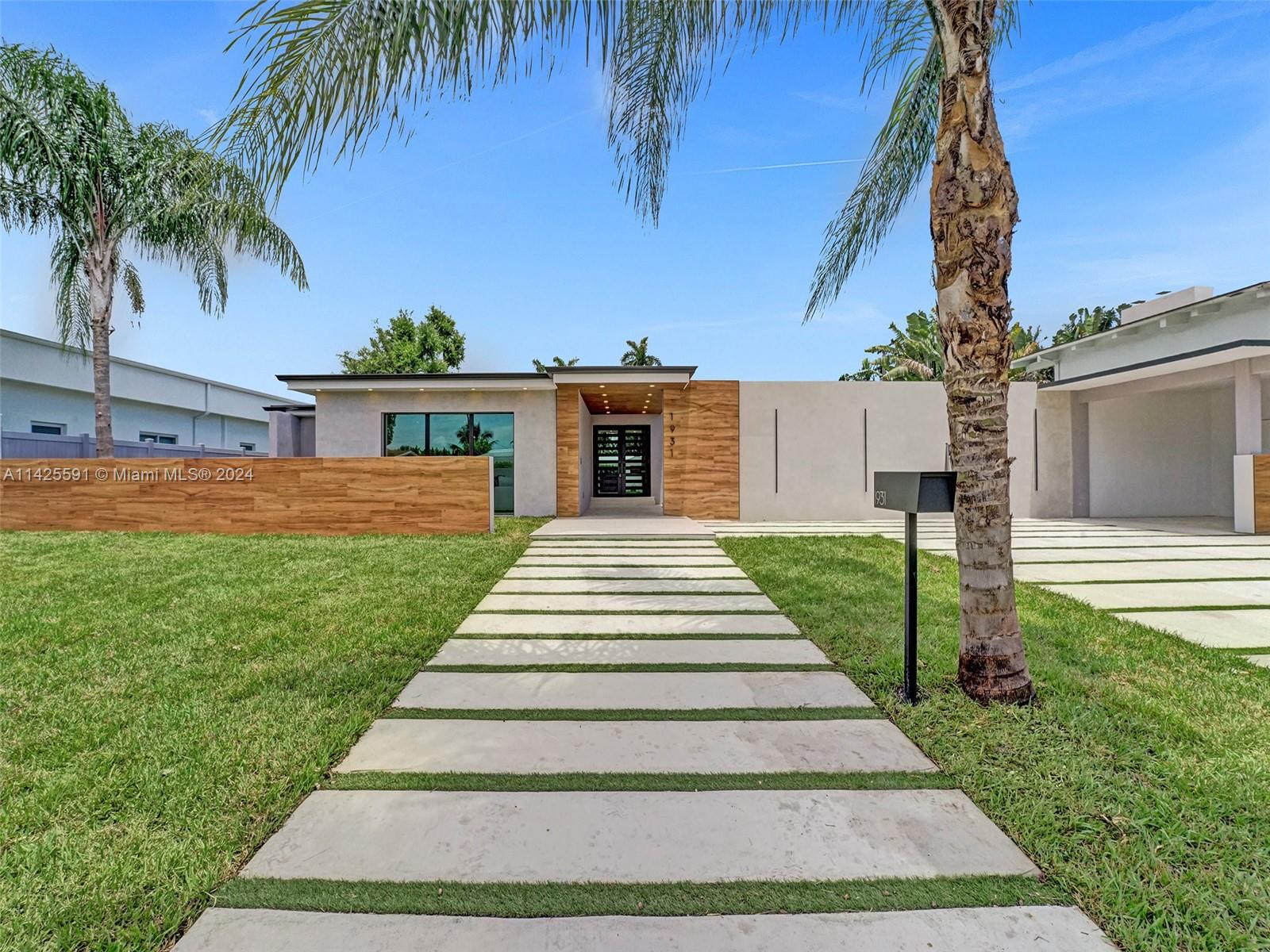 HIGHLAND WOODS SEC 4 - Residential